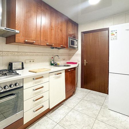 Charming Rooms In Shared Apartment Near Camp Nou บาร์เซโลนา ภายนอก รูปภาพ