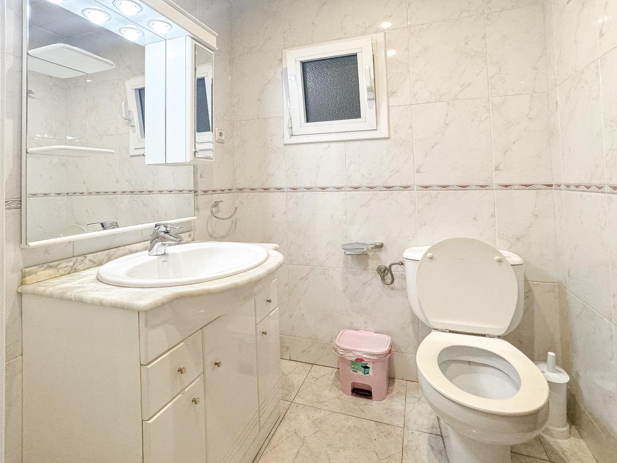 Charming Rooms In Shared Apartment Near Camp Nou บาร์เซโลนา ภายนอก รูปภาพ